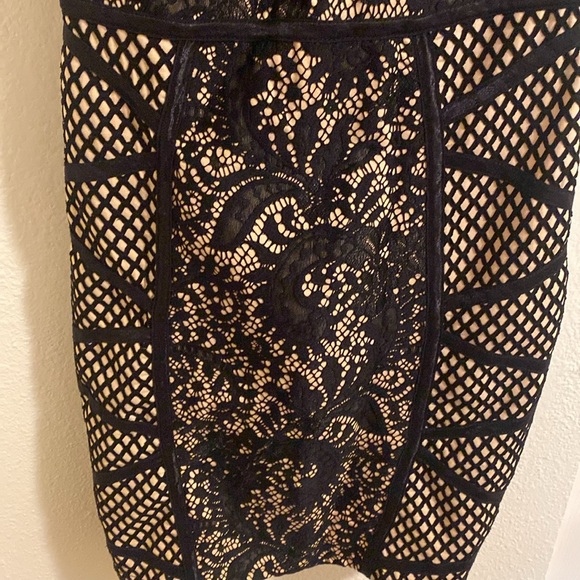 Mini dress - Picture 3 of 4